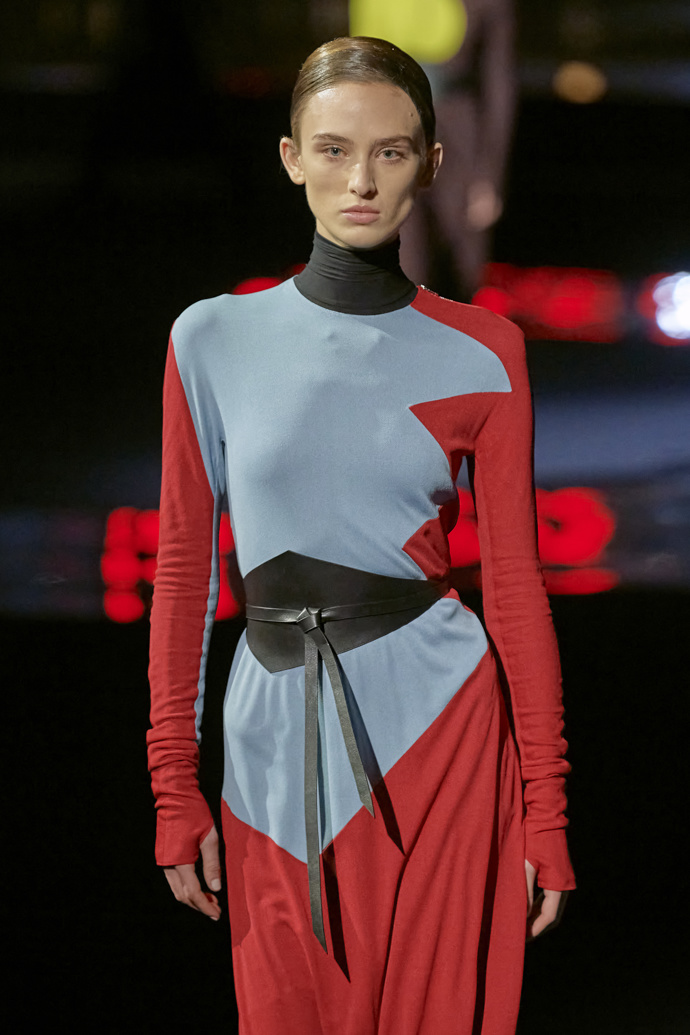  

Tory Burch Ready to Wear Fall Winter 2022
