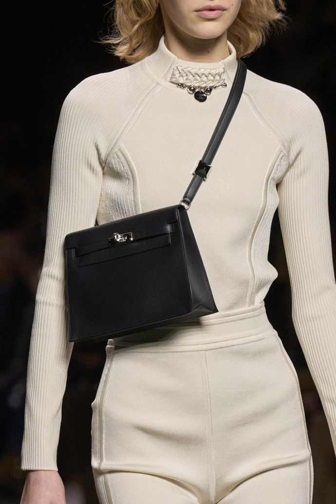  

HERMÈS Ready to Wear Fall Winter 2022

