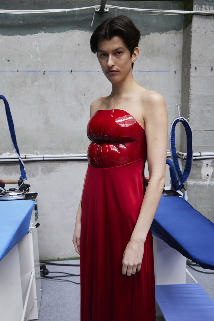  

LOEWE Ready to Wear Fall Winter 2022
