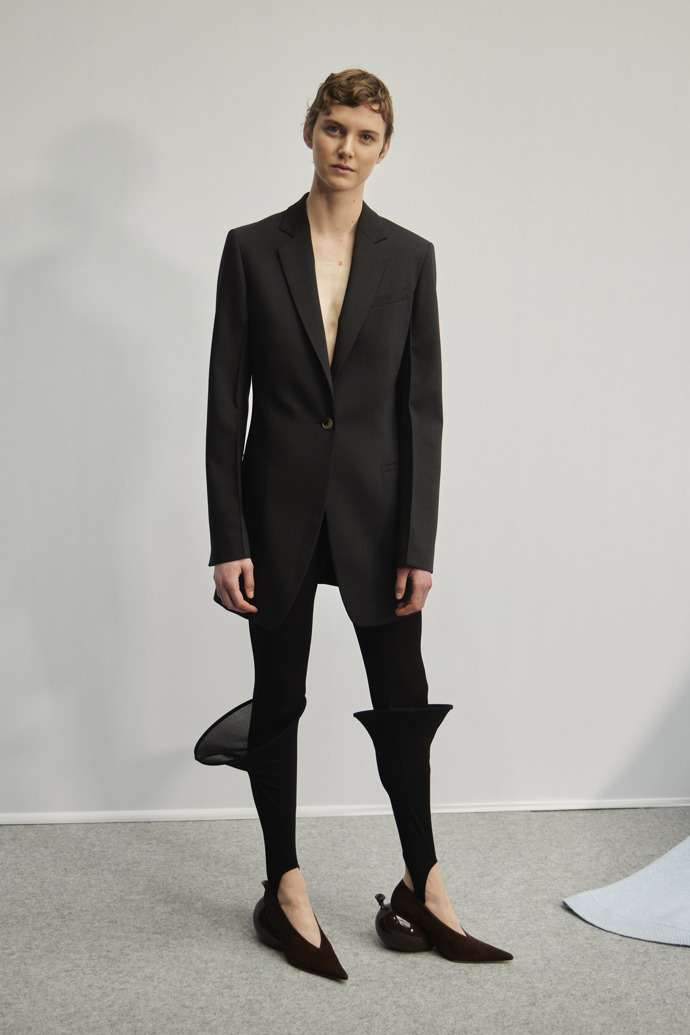  

LOEWE Ready to Wear Fall Winter 2022
