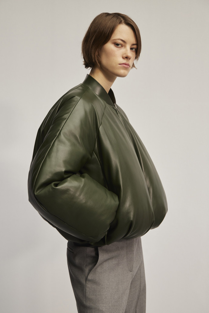  

LOEWE Ready to Wear Fall Winter 2022
