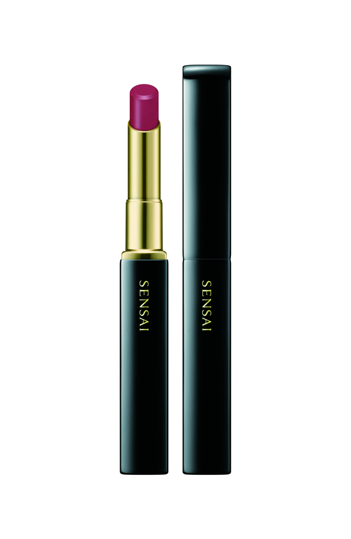  

Sametová rtěnka s matnou texturou, Contouring Lipstick, Sensai, 790 Kč
