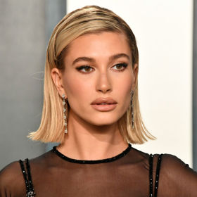 Hailey Bieber
Hailey Bieber