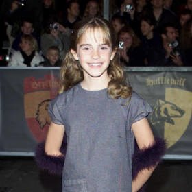 Emma Watson na světové premiéře filmu Harry Potter a Kámen mudrců v roce 2001
Emma Watson na světové premiéře filmu Harry Potter a Kámen mudrců v roce 2001