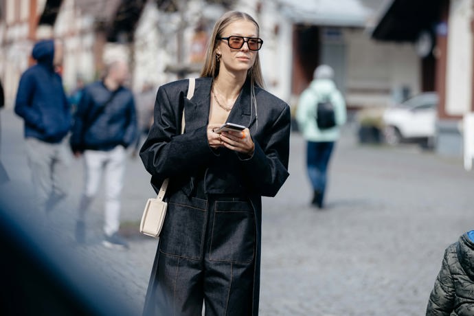  

MBPFW FW22
