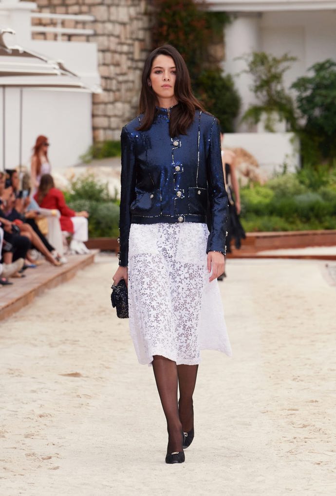  

CHANEL Cruise 2022/23 collection
