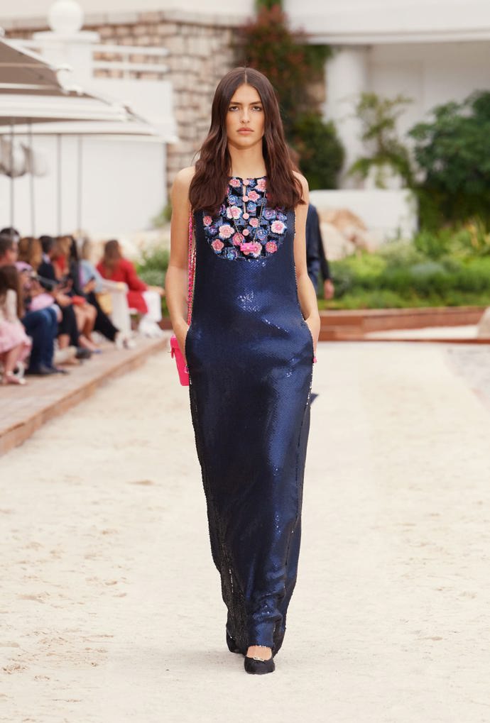  

CHANEL Cruise 2022/23 collection
