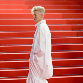 Tilda Swinton v šatech Alaïa
Tilda Swinton v šatech Alaïa