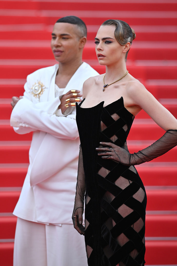  

Cara Delevinge a Olivier Rousteing v róbách Balmain
