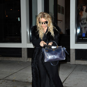  

Mary-Kate Olsen v roce 2010 
