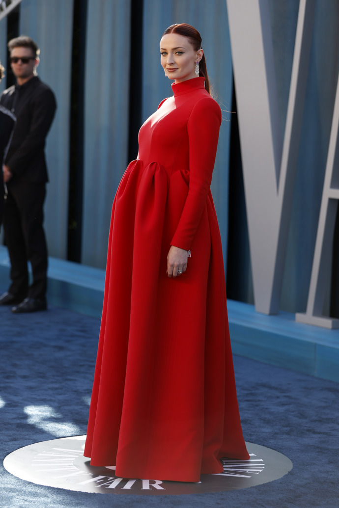  

Sophie Turner
