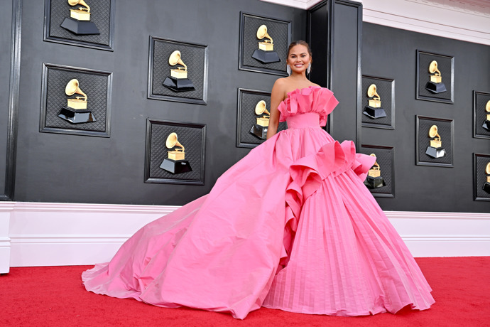  

Chrissy Teigen
