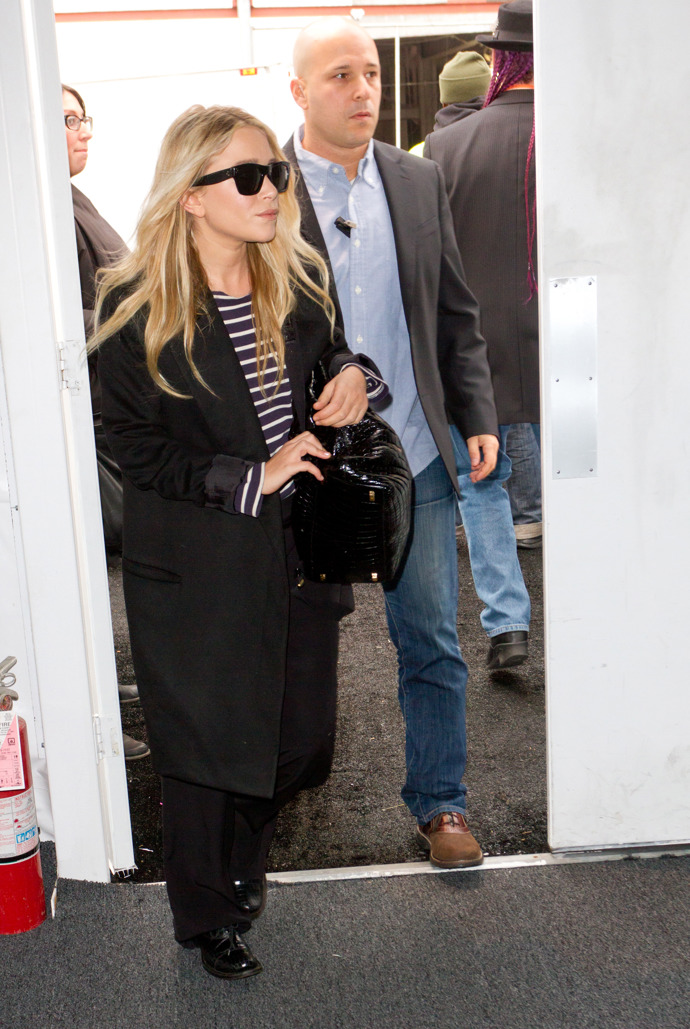  

Ashley Olsen v roce 2012
