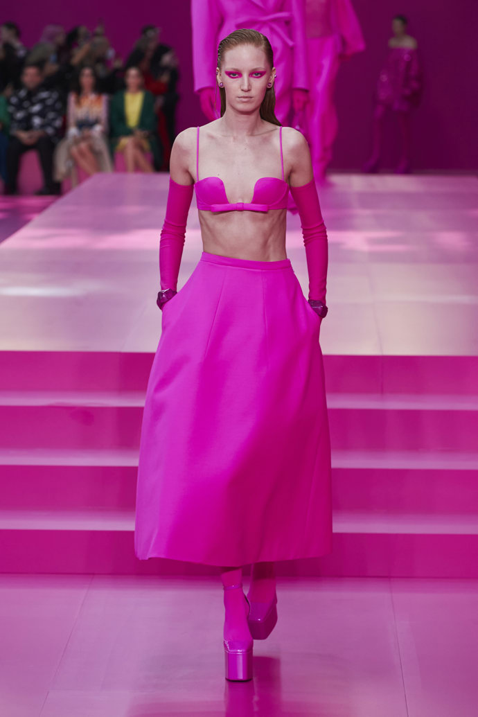  

Valentino Ready to Wear Fall Winter 2022
