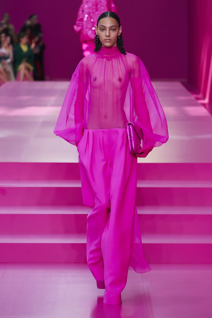  

Valentino Ready to Wear Fall Winter 2022
