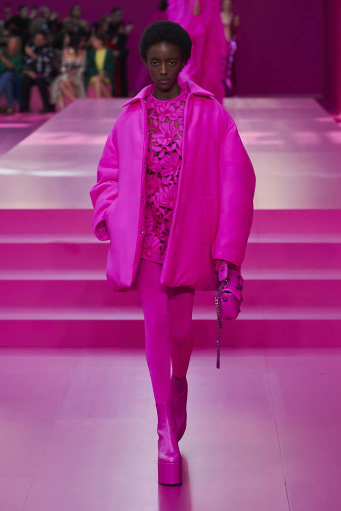  

Valentino Ready to Wear Fall Winter 2022
