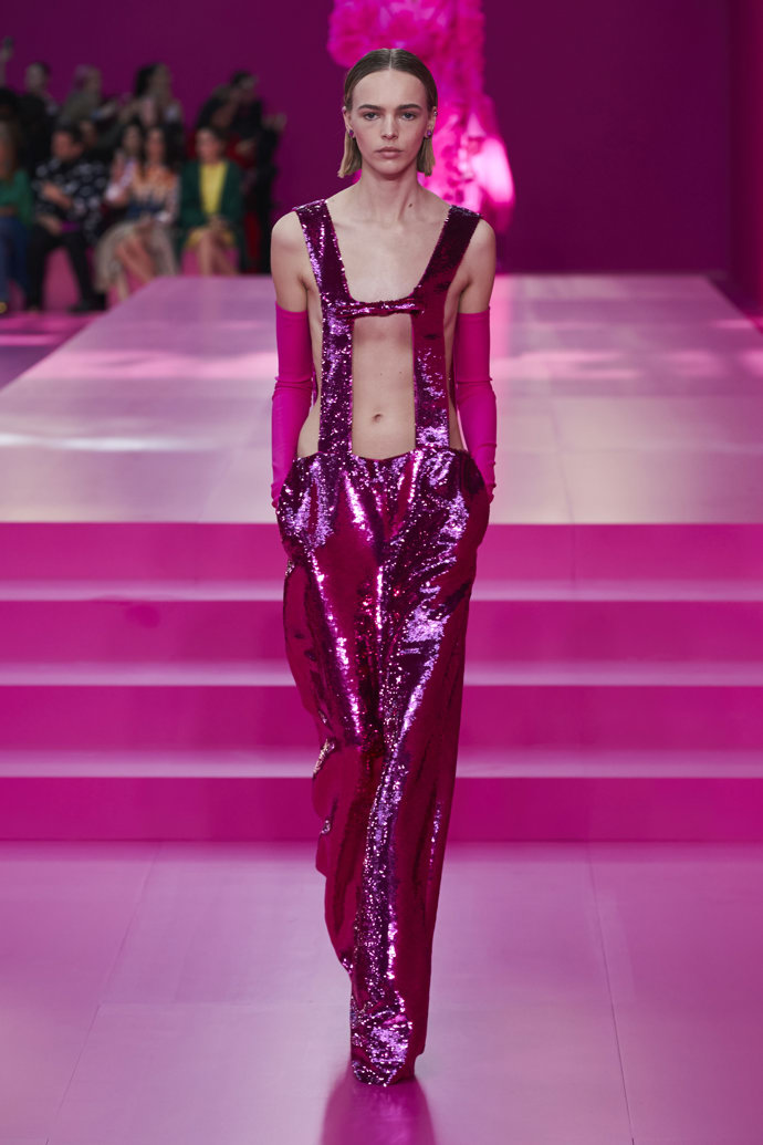  

Valentino Ready to Wear Fall Winter 2022
