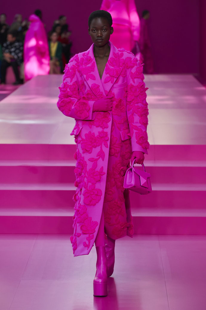 

Valentino Ready to Wear Fall Winter 2022
