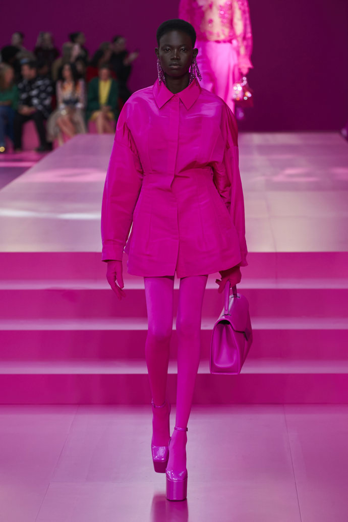  

Valentino Ready to Wear Fall Winter 2022
