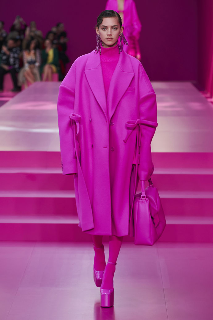  

Valentino Ready to Wear Fall Winter 2022
