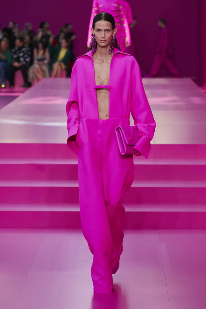  

Valentino Ready to Wear Fall Winter 2022
