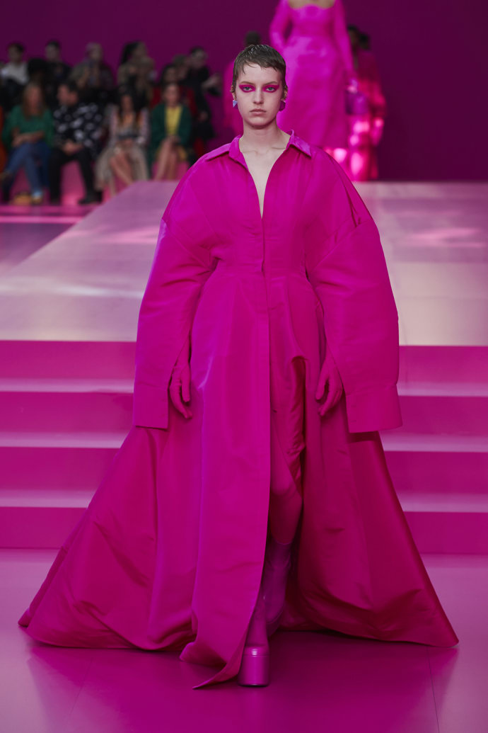  

Valentino Ready to Wear Fall Winter 2022

