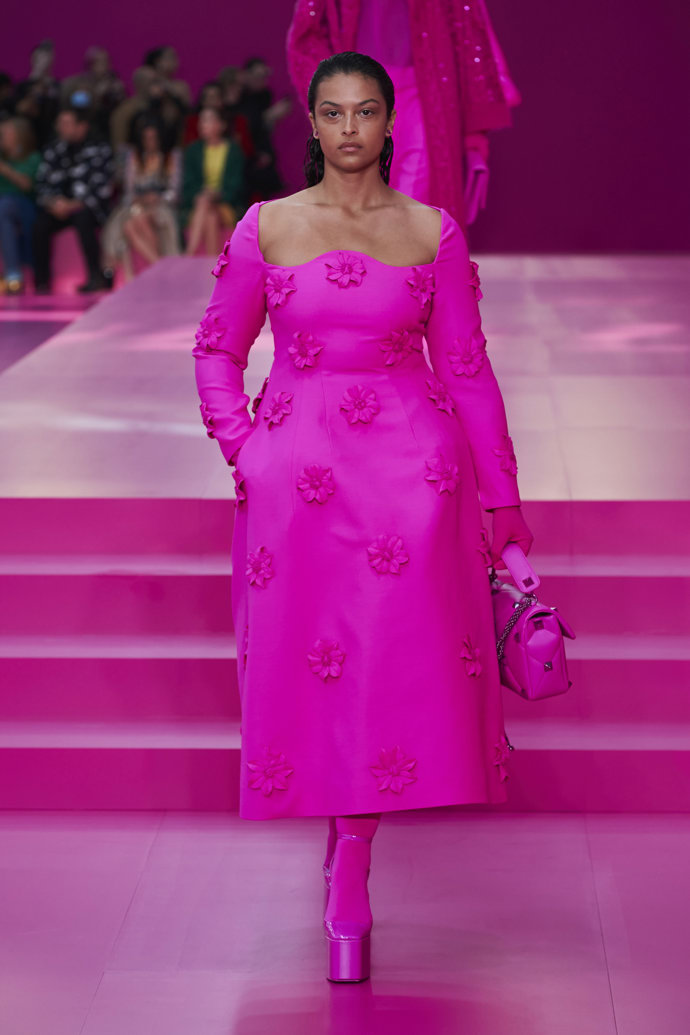  

Valentino Ready to Wear Fall Winter 2022

