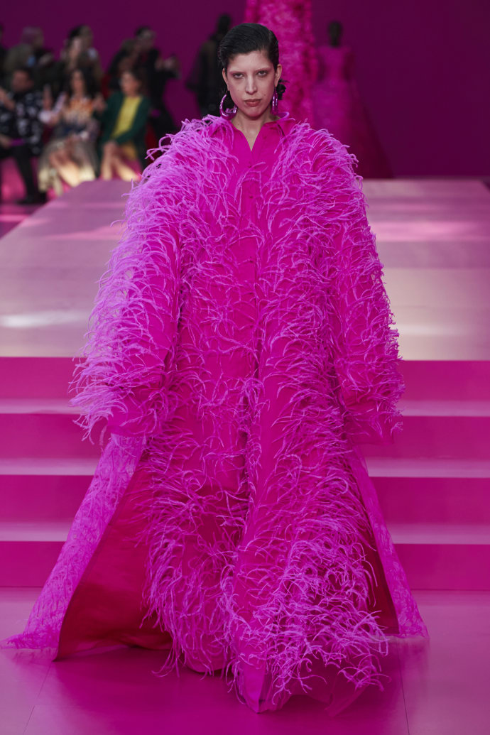  

Valentino Ready to Wear Fall Winter 2022
