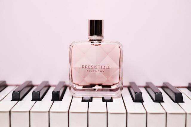 Vůně Irrestible Vůně Irrestible