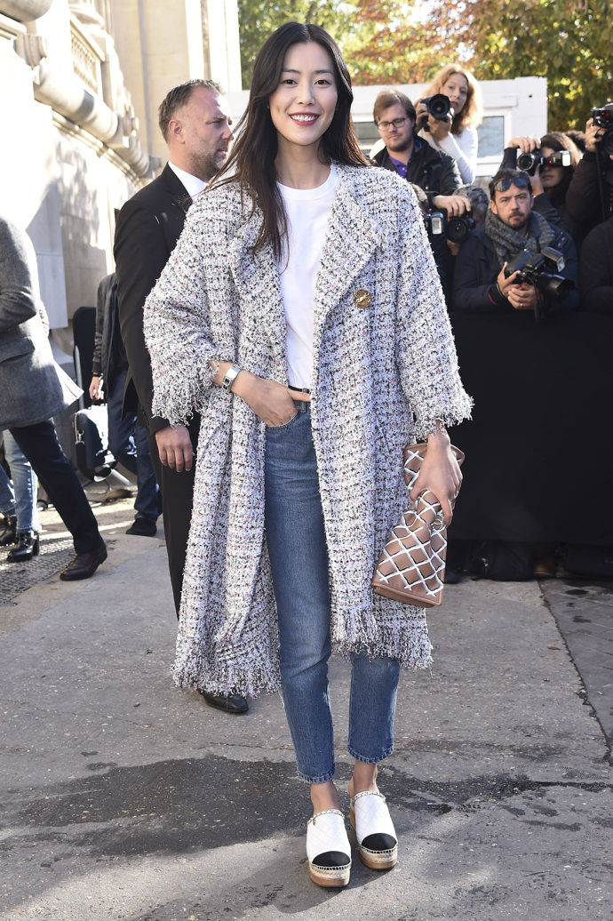  

Liu Wen
