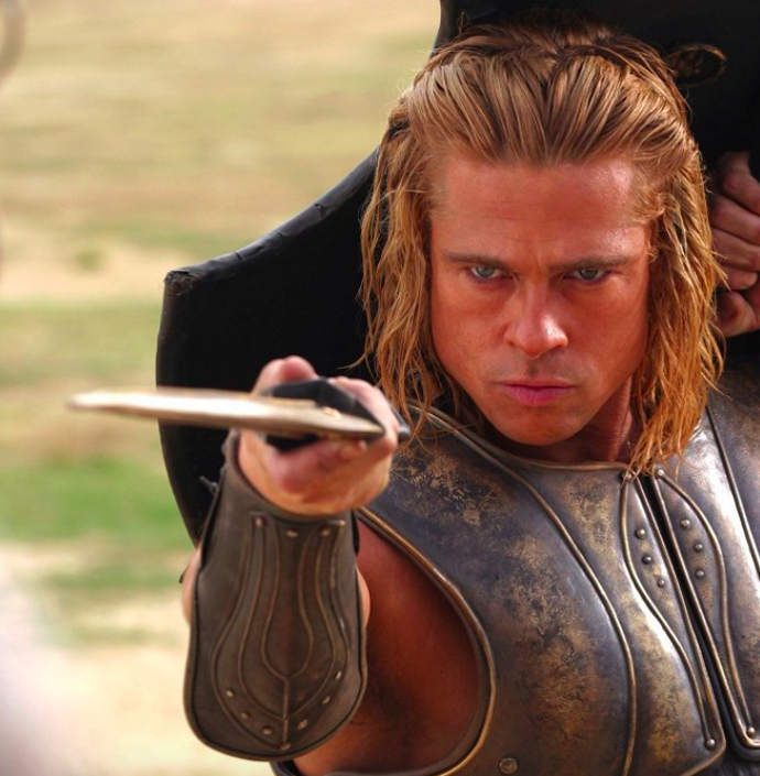  

Brad Pitt ve filmu Troja z roku 2004
