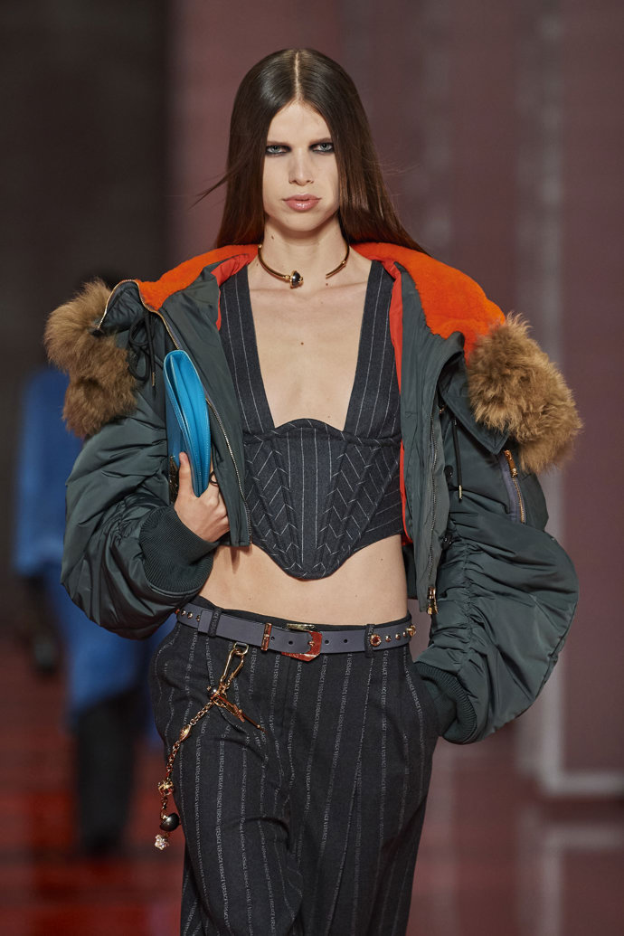 Versace Ready to Wear Fall Winter 2022
