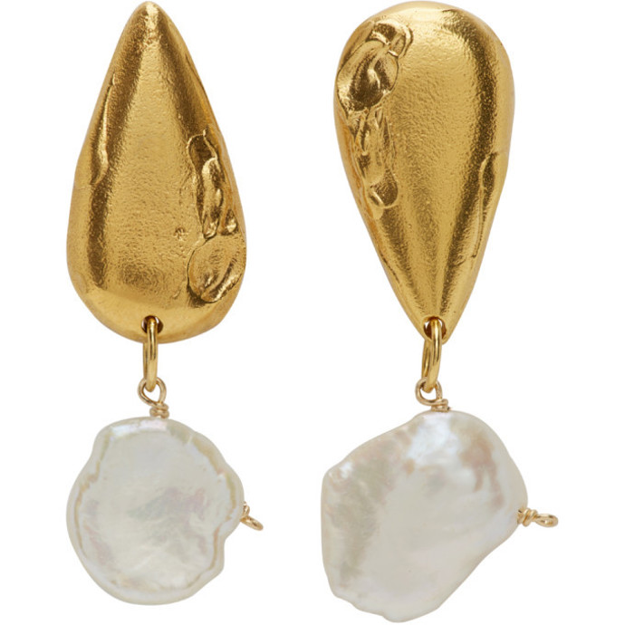 Alighieri, Gold Pearl The Fear And The Desire Earrings
