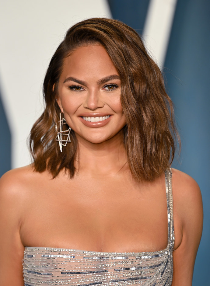  

Chrissy Teigen
