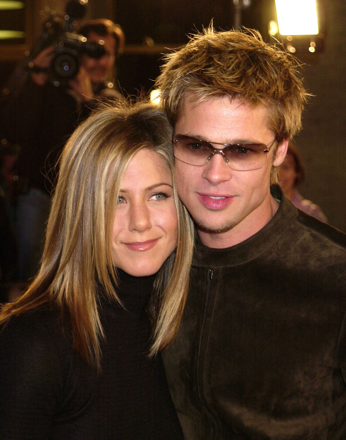  

Jennifer Aniston a Brad Pitt. 
