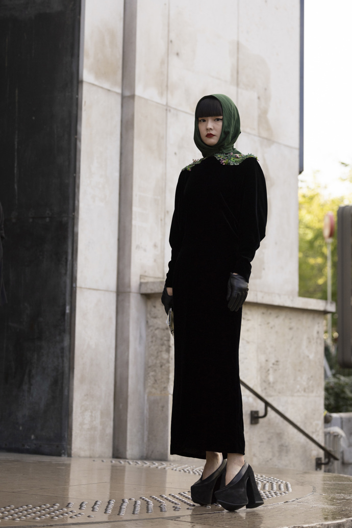  

To nejlepší z ulic pařížského fashion weeku
