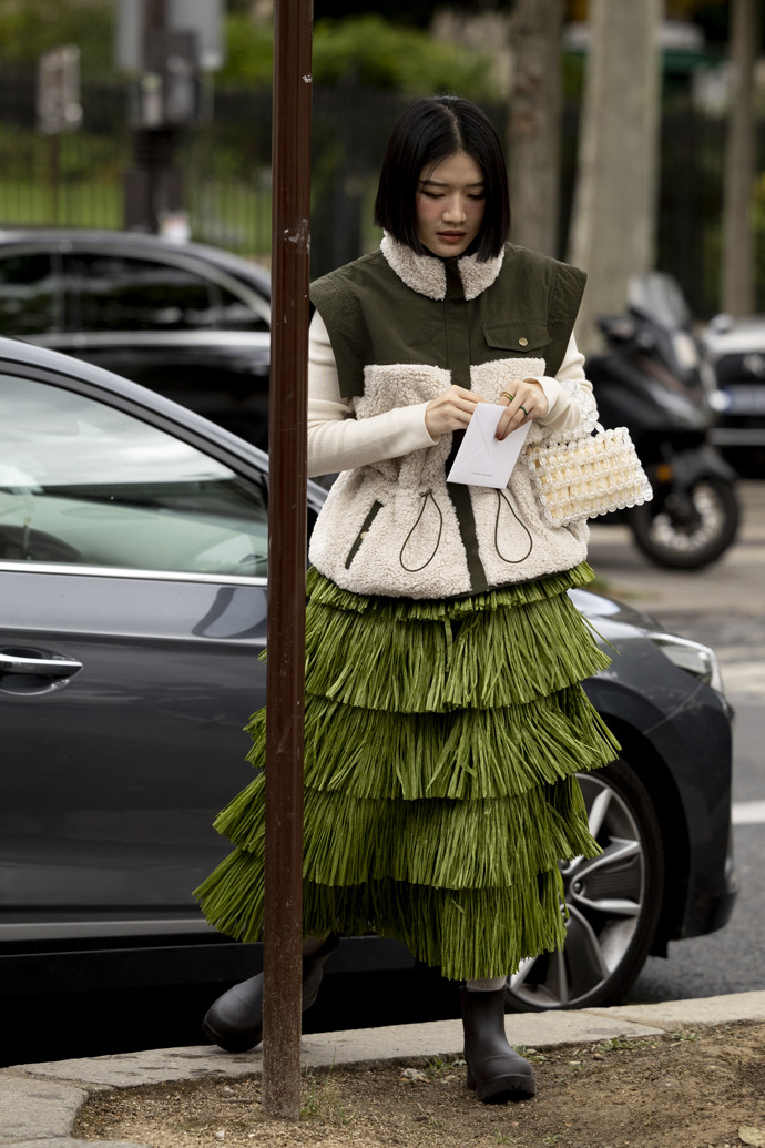  

To nejlepší z ulic pařížského fashion weeku
