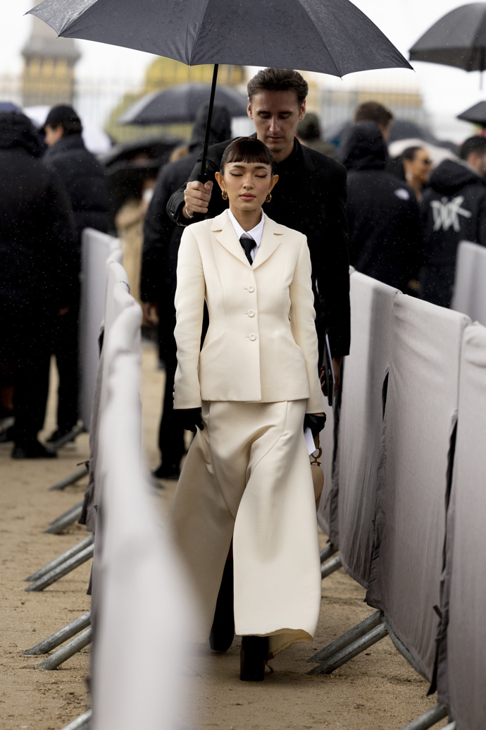  

To nejlepší z ulic pařížského fashion weeku
