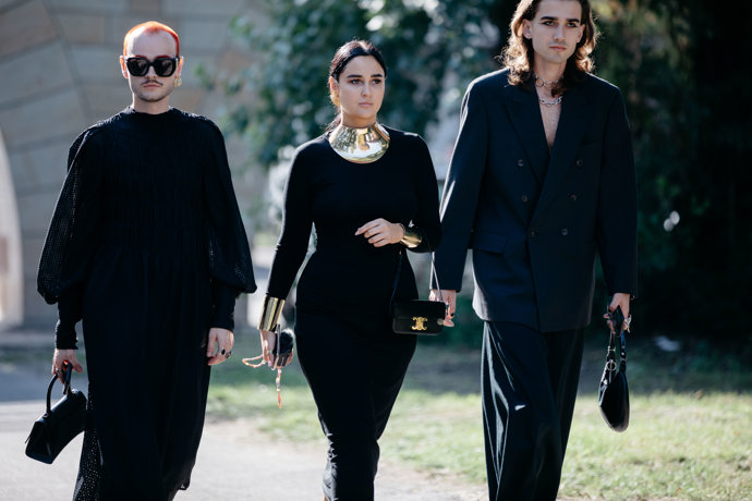  

MBPFW SS23
