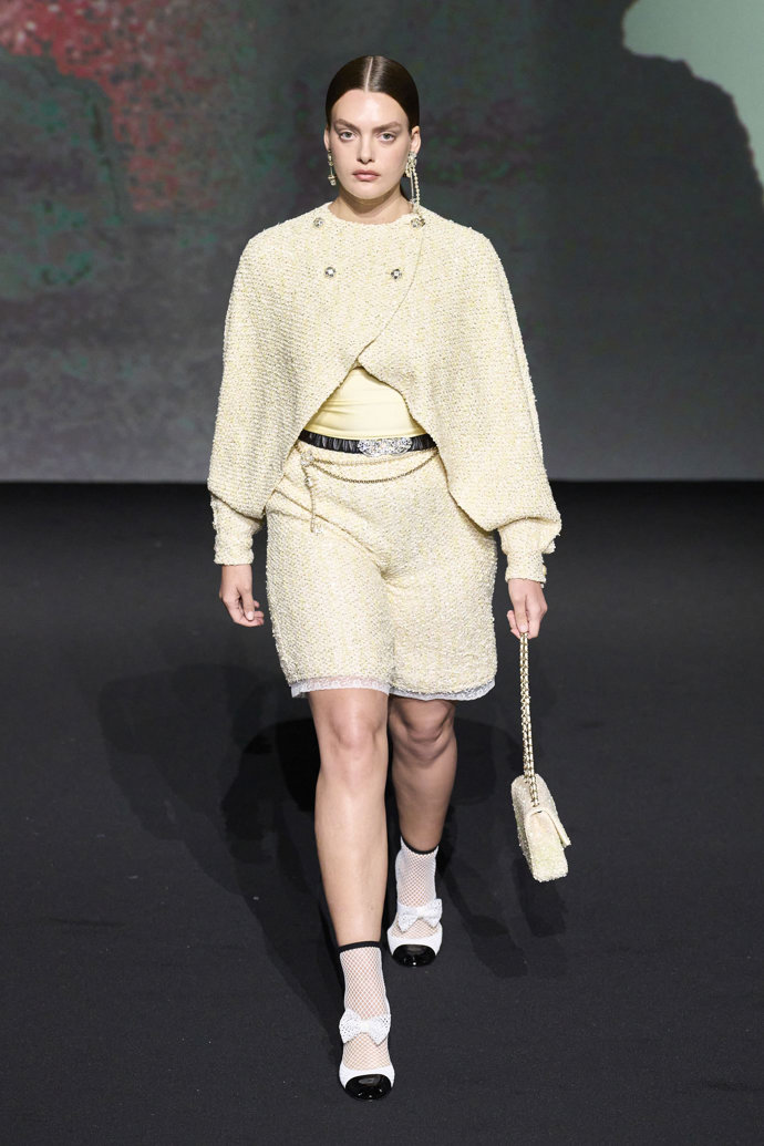 CHANEL Ready-to-Wear Spring/Summer 2023
CHANEL Ready-to-Wear Spring/Summer 2023
