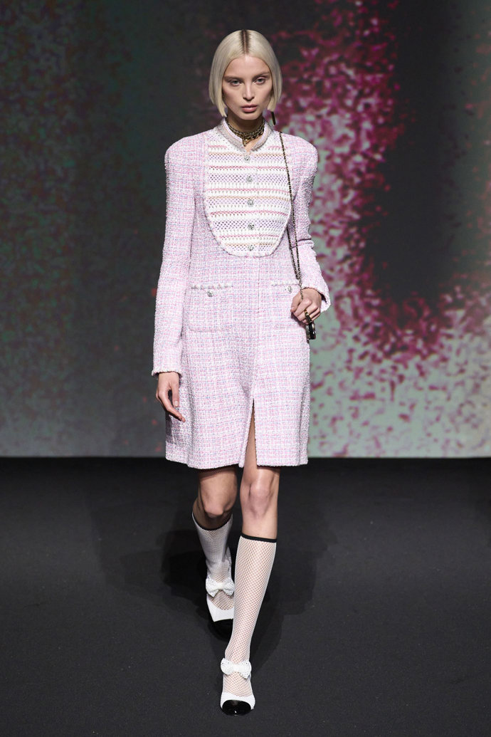CHANEL Ready-to-Wear Spring/Summer 2023
CHANEL Ready-to-Wear Spring/Summer 2023