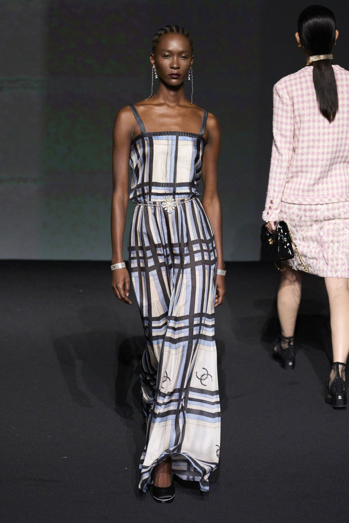CHANEL Ready-to-Wear Spring/Summer 2023
CHANEL Ready-to-Wear Spring/Summer 2023