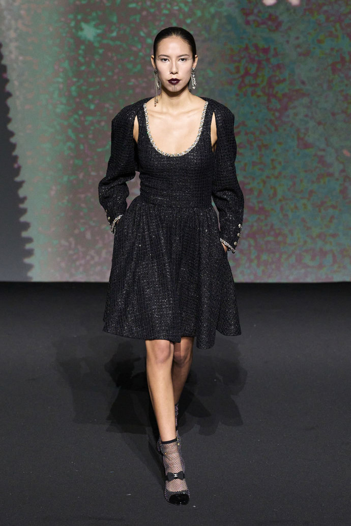 CHANEL Ready-to-Wear Spring/Summer 2023
CHANEL Ready-to-Wear Spring/Summer 2023
