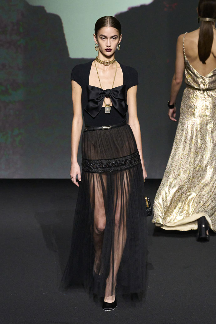 CHANEL Ready-to-Wear Spring/Summer 2023
CHANEL Ready-to-Wear Spring/Summer 2023