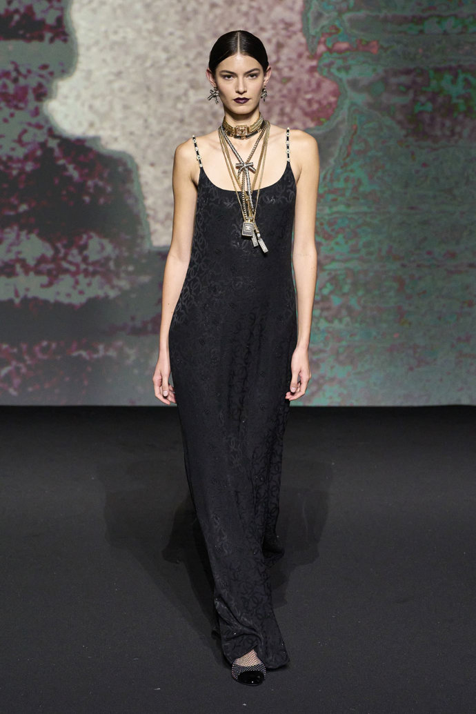 CHANEL Ready-to-Wear Spring/Summer 2023
CHANEL Ready-to-Wear Spring/Summer 2023