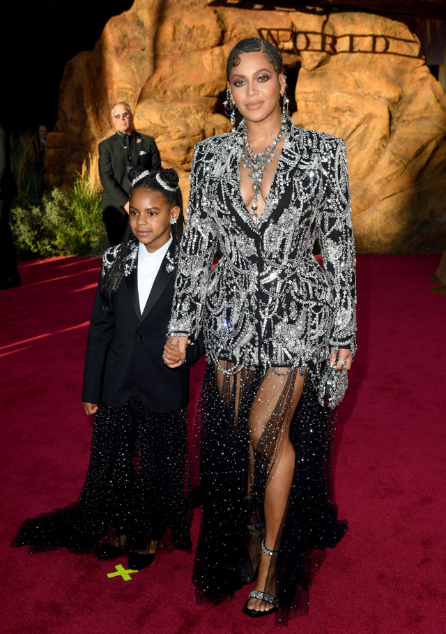 Blue Ivy Carter a Beyoncé
Blue Ivy Carter a Beyoncé