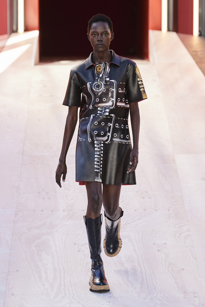Prohlédněte si kolekci Louis Vuitton Spring/Summer 2023...
