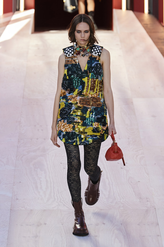 Prohlédněte si kolekci Louis Vuitton Spring/Summer 2023...
