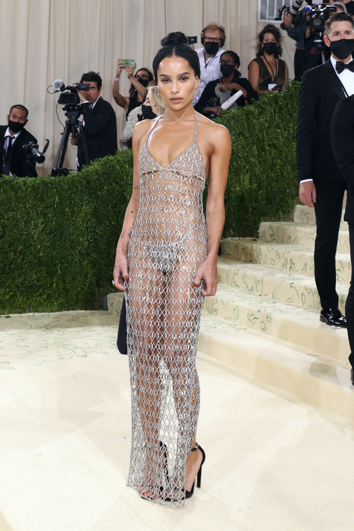  

Všeodhalující outfit Zoë Kravitz
