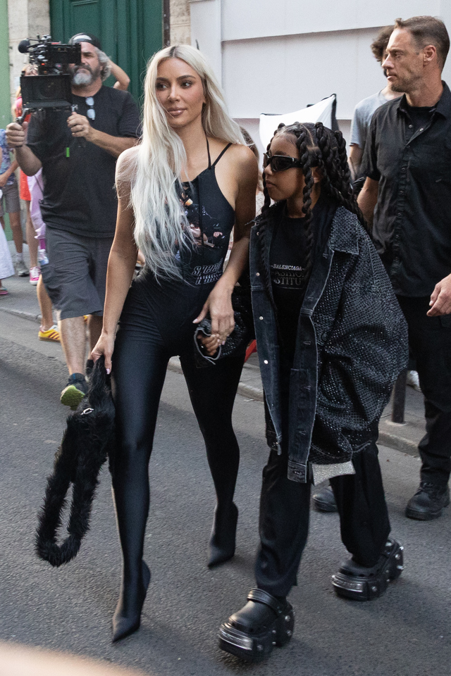  

Kim Kardashian s dcerou North
